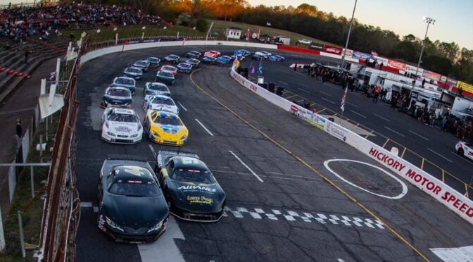 Featured image for Solid Rock Carriers CARS Tour Event Preview: USAR Pro Cup Throwback 225 at Hickory Motor Speedway
